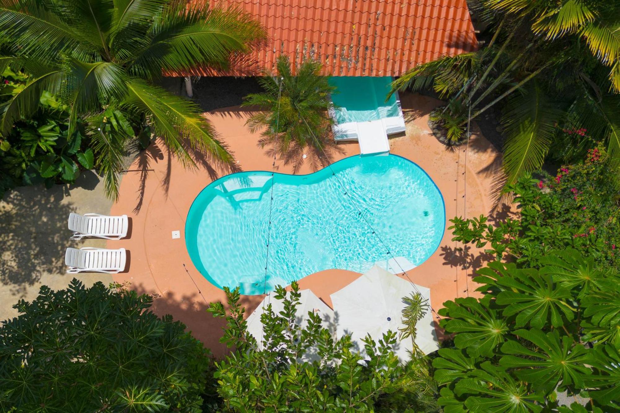 Hotel Bambutel Cocles Puerto Viejo de Talamanca Exterior foto